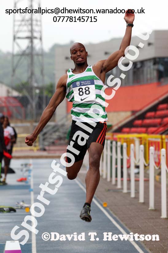 Adrian Stamp (WGEL) long jump, British National League, Division 1, Gateshead. Photo: David T. Hewitson/Sports for All Pics